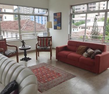 Tijuca House | Apartamento amplo,arejado compartilhado