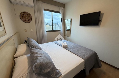 Savassi Apartment | Apartamento Amplo com Varanda na praça da Savassi