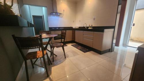 Conselheiro Lafaiete Apartment | Apartamento Mobiliado com 2 quartos, 2 banheiros e garagem em Conselheiro Lafaiete-MG