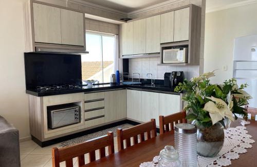 Enseada Apartment | Apartamento frente mar na Enseada