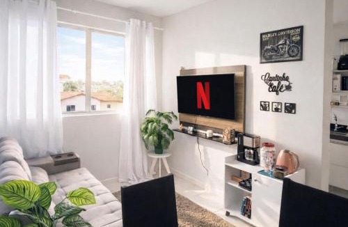 Marituba Apartment | Apartamento Climatizado e Charmoso com Cantinho do Café e Piscina em Condomínio