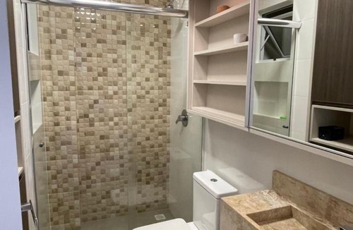 Nacoes Apartment | Apartamento com 2 vagas de garagem, próximo a roda gigante