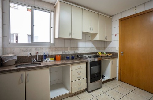Setor Bueno Apartment | Apartamento com 3 quartos e Garagem no Setor Bueno