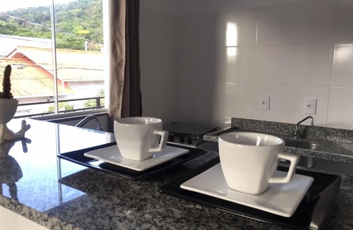 Pedrita Apartment | Apartamento com ar condicionado, no Morro das Pedras (1 cama de casal+sofá cama)