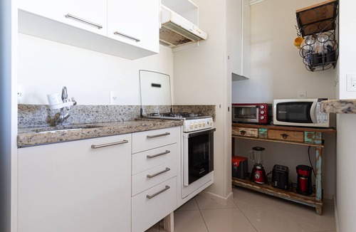 Morro das Pedras Apartment | Apartamento com Vista Mar e Acesso a Praia YY4578
