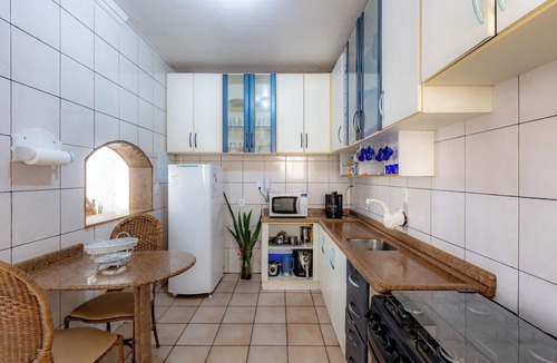 Andorinha Apartment | Apartamento com Varanda, Churrasqueira e Vista Mar