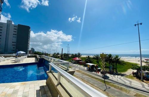Caioba Apartment | Apartamento com varanda e vista para o mar, em frente à praia de Caiobá