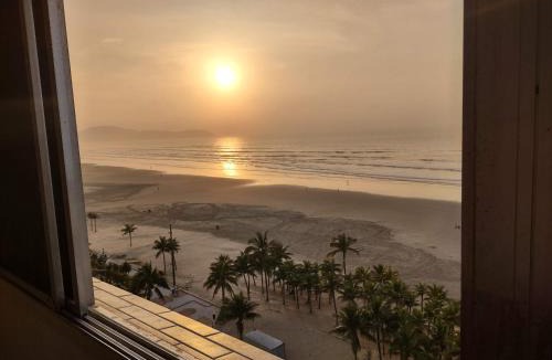 Tupi Apartment | Apartamento com vista mar em todos ambientes