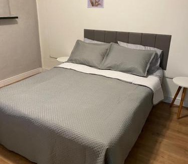 Guarapuava House | Apartamento compartilhado em Guarapuava - Quarto 2
