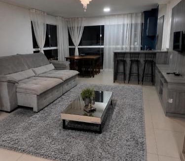 Itacolomi Apartment | Apartamento completo a 50m da praia, com vista mar