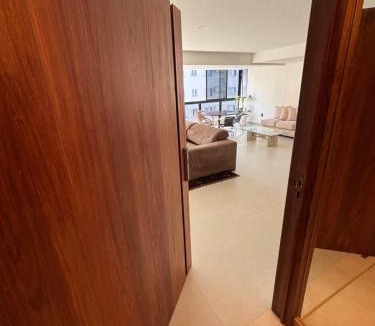 Ponta Verde Apartment | Apartamento de 250m2 amplo e luxuoso com Vista mar e 4 quartos