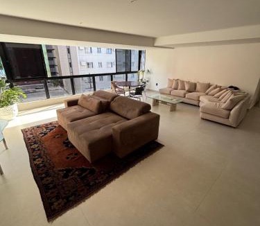 Ponta Verde Apartment | Apartamento de 250m2 amplo e luxuoso com Vista mar e 4 quartos