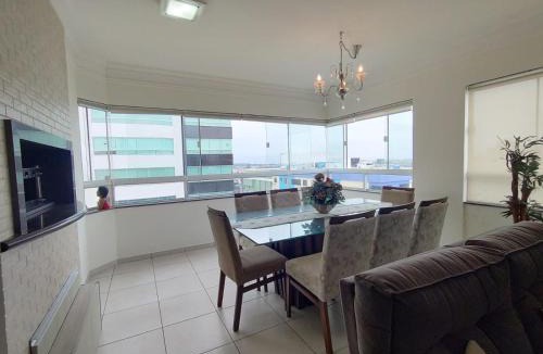 Capao da Canoa Apartment | Apartamento Decorado no Centro - Verão em Capão