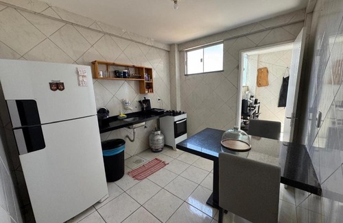 Sobral Apartment | Apartamento Duplo Solteiro com Ar-condicionado Completo Próximo ao Centro, HRV e Convenções