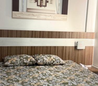 Centro Apartment | Apartamento em Caldas Novas com Parque Aquático 24h e Piscinas Aquecidas