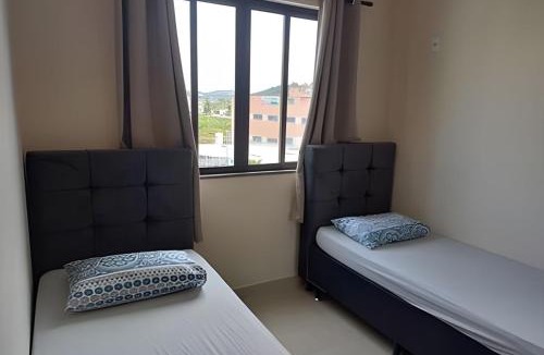 Sao Pedro Apartment | Apartamento em São Pedro 405- AR quarto de casal