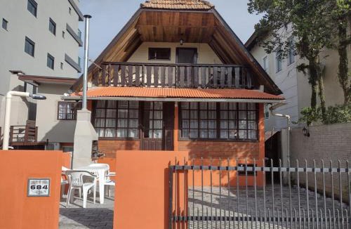 Canto Grande Apartment | Apartamento estilo chalé - Enxaimel