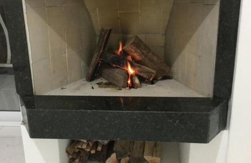 Beco da Alegria Apartment | Apartamento inteiro em Canela - SERRA GAÚCHA