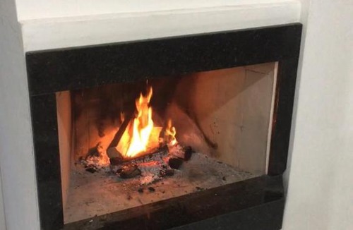 Beco da Alegria Apartment | Apartamento inteiro em Canela - SERRA GAÚCHA