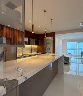 Ingleses Sul Apartment | Apartamento lujoso con vistas únicas