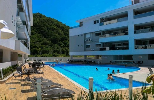 Ingleses Norte Apartment | Apartamento luxuoso à 200 m da praia em Florianópolis-SC