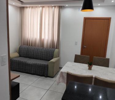 Lavras Apartment | Apartamento Moderno e Confortável