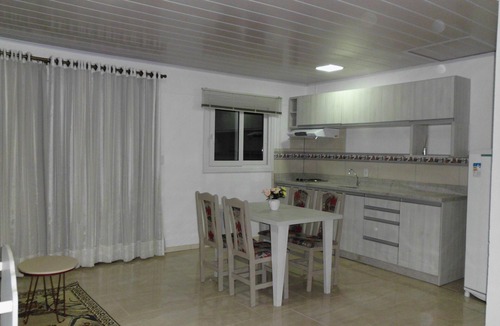 Pousada da neve Apartment | Apartamento na Serra 2; Pousada Grandma Helga