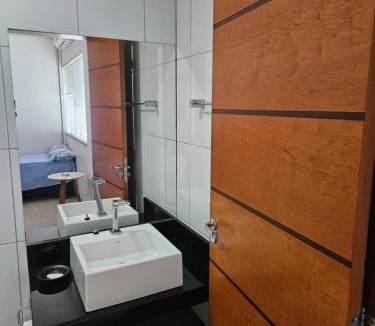 Central - West Region Apartment | Apartamento no centro
