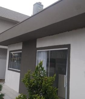Centro Apartment | Apartamento no centro de Navegantes 100 metros da praia