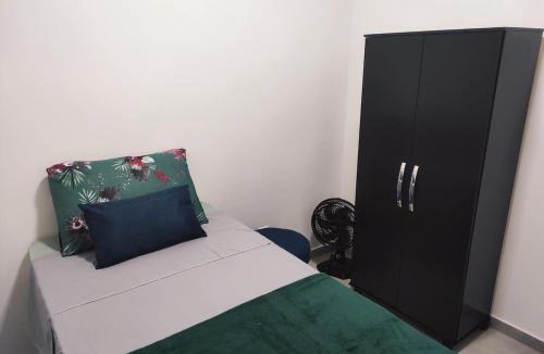 Santa Monica Apartment | Apartamento no Santa Mônica próximo a UFU e Center Shopping