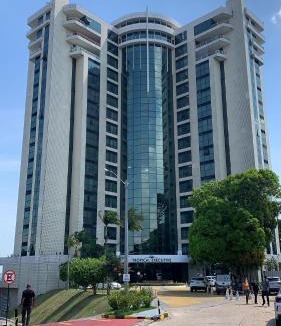 Ponta Negra Apartment | Apartamento no tropical executive hotel com varanda, 1 cama de casal e 2 camas de solteiro