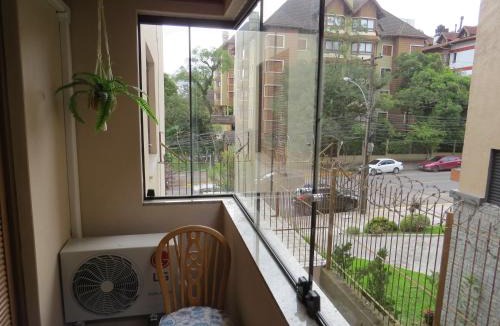 Floresta Apartment | Apartamento Paraíso Gramado - 900m da Rua Coberta