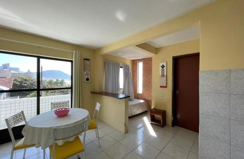 Ingleses do Rio Vermelho Apartment | Apartamento para 4 pessoas, frente ao mar