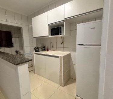 Roseira Apartment | Apartamento para romeiros- próximo ao santuário de aparecida-TV,AR,WIFI