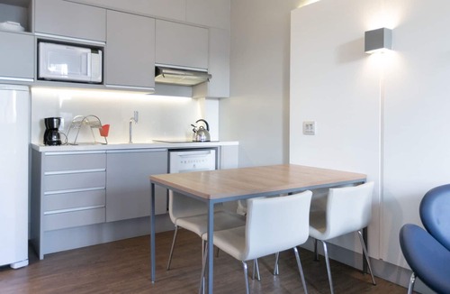 Batel Apartment | Apartamento Premium Batel - HSB017