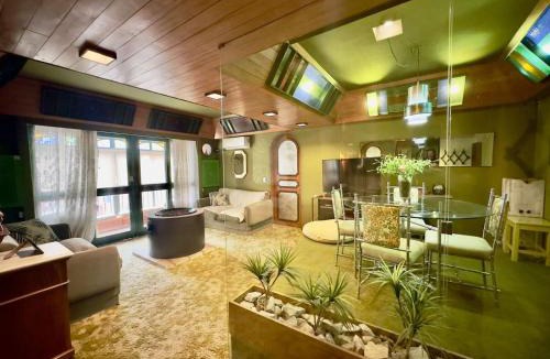 Gramado City Centre Apartment | Apartamento retrô dentro da Rua Coberta