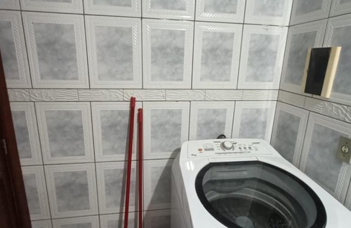 Palhoca Apartment | Apartamento simples com vista para a praça