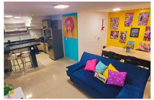 Castelo Branco Apartment | Apartamentos com 2 quartos na Praia de Itapema bairro Meia Praia
