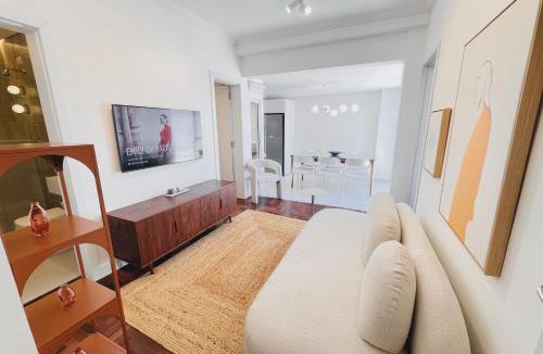 Campina do Siqueira Apartment | Apartamentos de 1 e 2 quartos com garagem próximo ao Parque Barigui Domo Hospedagem