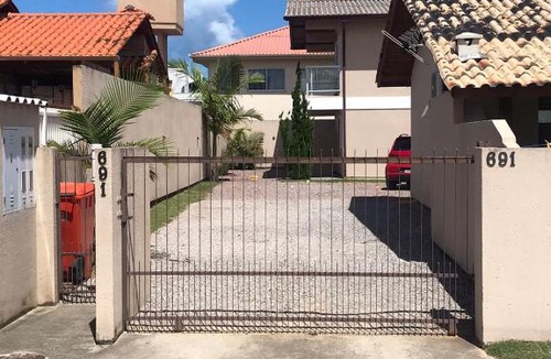 Campeche Leste Apartment | Apartamentos na praia do Campeche de um quarto!!!