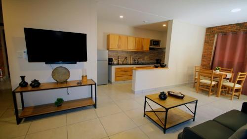 Nemby Apartment | Aparthotel Los Laureles