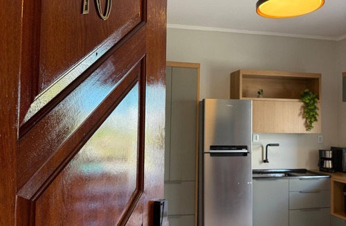 Governador Celso Ramos Apartment | Apartment on Palmas Beach with ocean view, 250m from the sand.