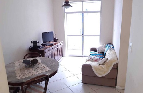 Braga Apartment | Apartment 1 block from the beach