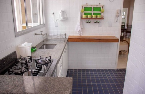 Vila Velha Apartment | Apartment 100m from Praia da Costa, close to everything you need.