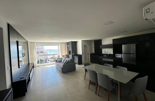 Centro Apartment | Apartment 2 suites with sea view in Itapema