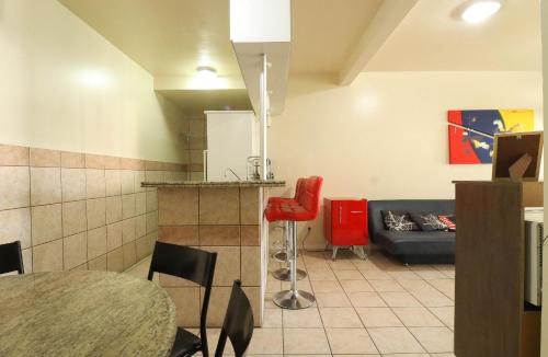 Ingleses Norte Apartment | Apartment 30m from the sea and wi-fi for 6 people - HB33F