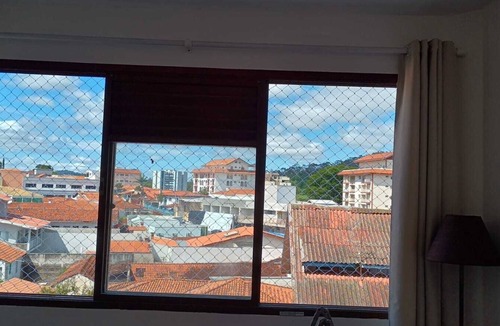 Aguas de Lindoia Apartment | Apartment in Águas de Lindóia near the events square. Pets allowed.