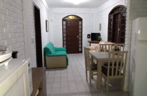 Ponta das Canas House | Apartment in condominium on Cachoeira beach Florianópolis