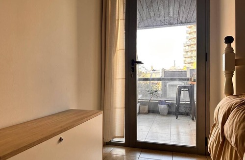 Nueva Cordoba Apartment | Apartment on Plaza España with a balcony