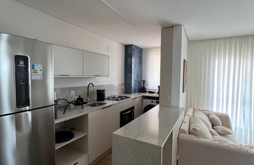 Picarras Apartment | "Apartment with Ocean View · Swimming Pool · BBQ · 400m from Bandeira Beach Azul"